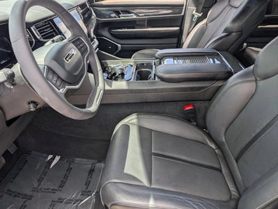 2022 Jeep Wagoneer Series II 4x2