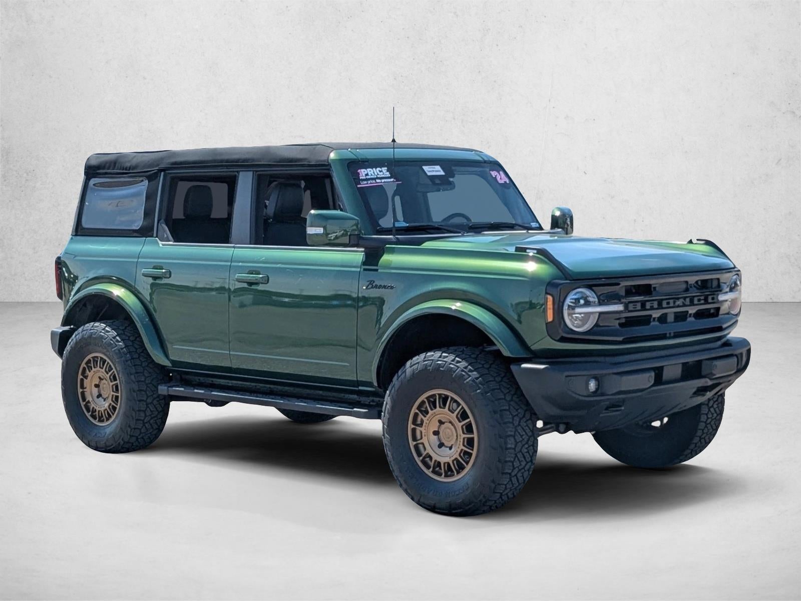 2024 Ford Bronco Outer Banks