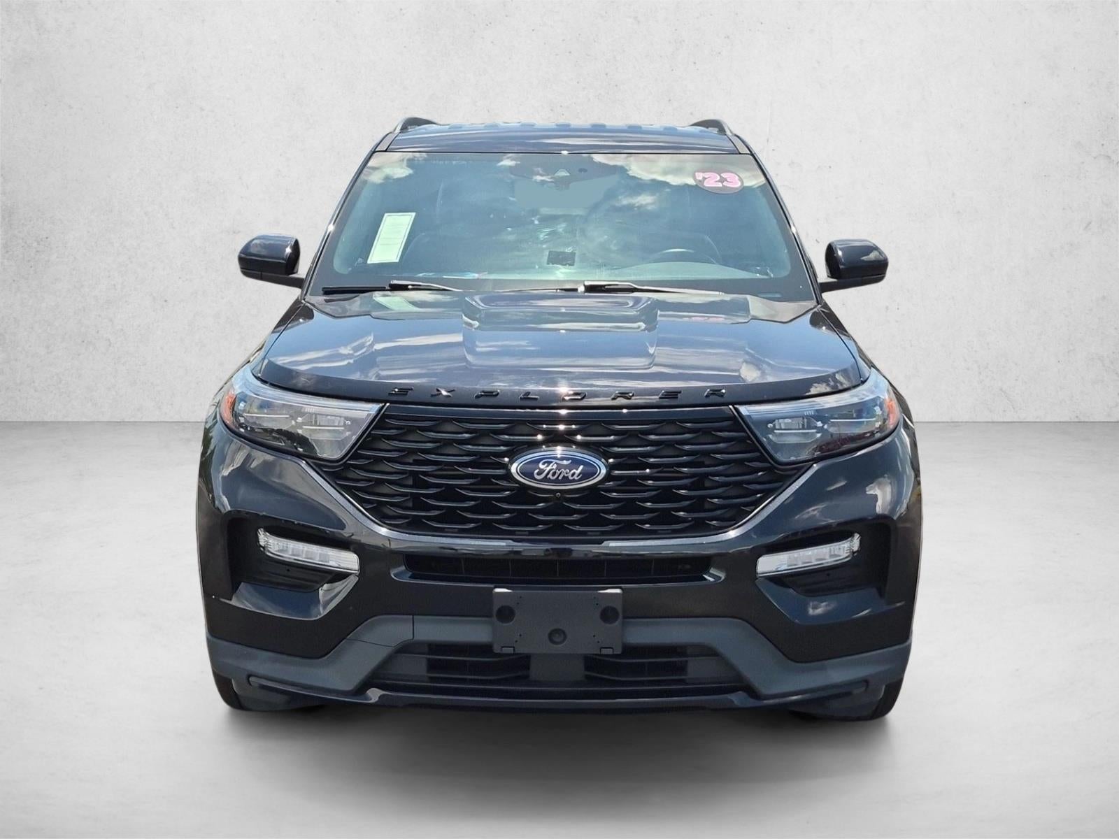 2023 Ford Explorer ST-Line