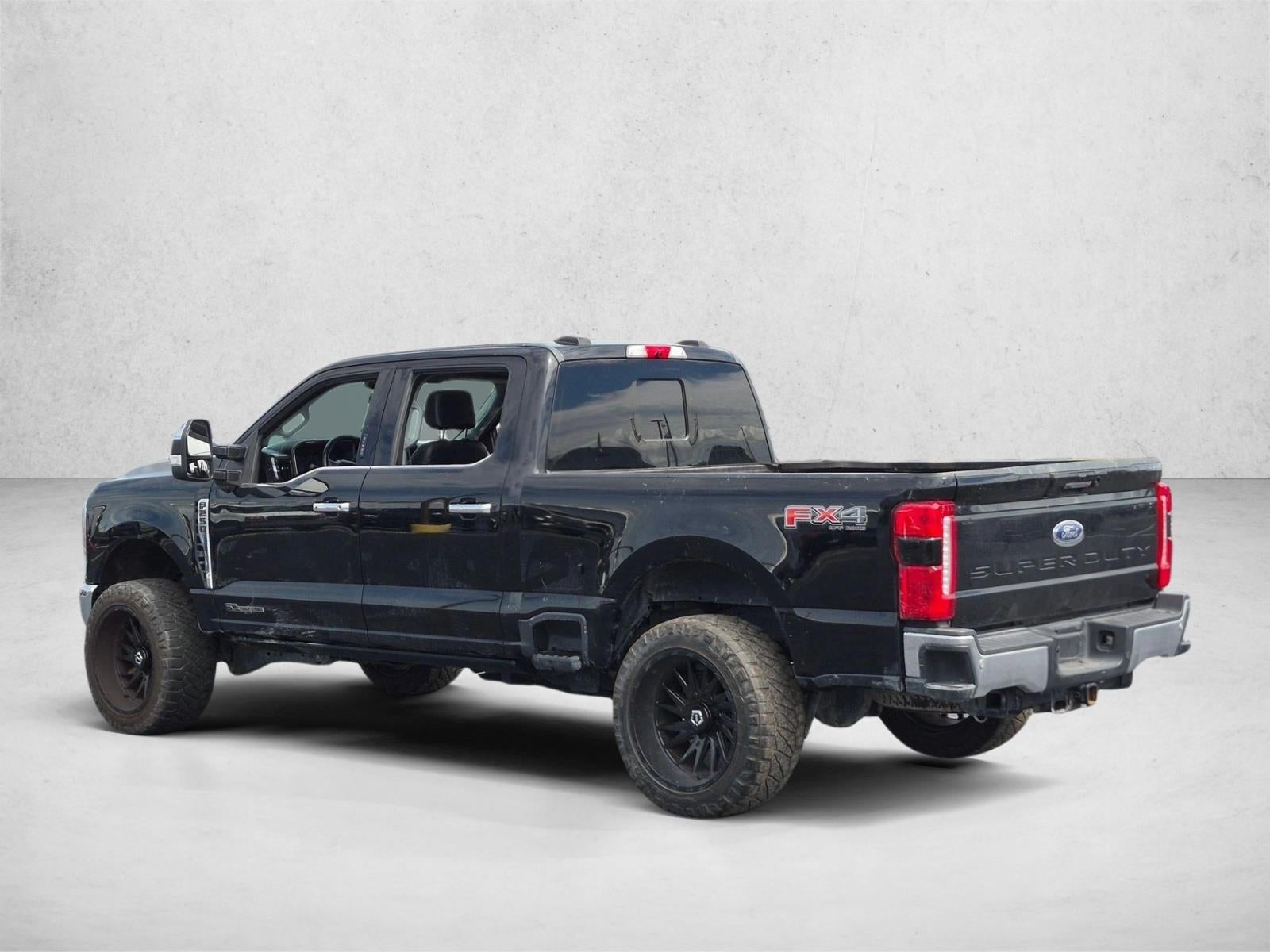 2023 Ford F-250 LARIAT