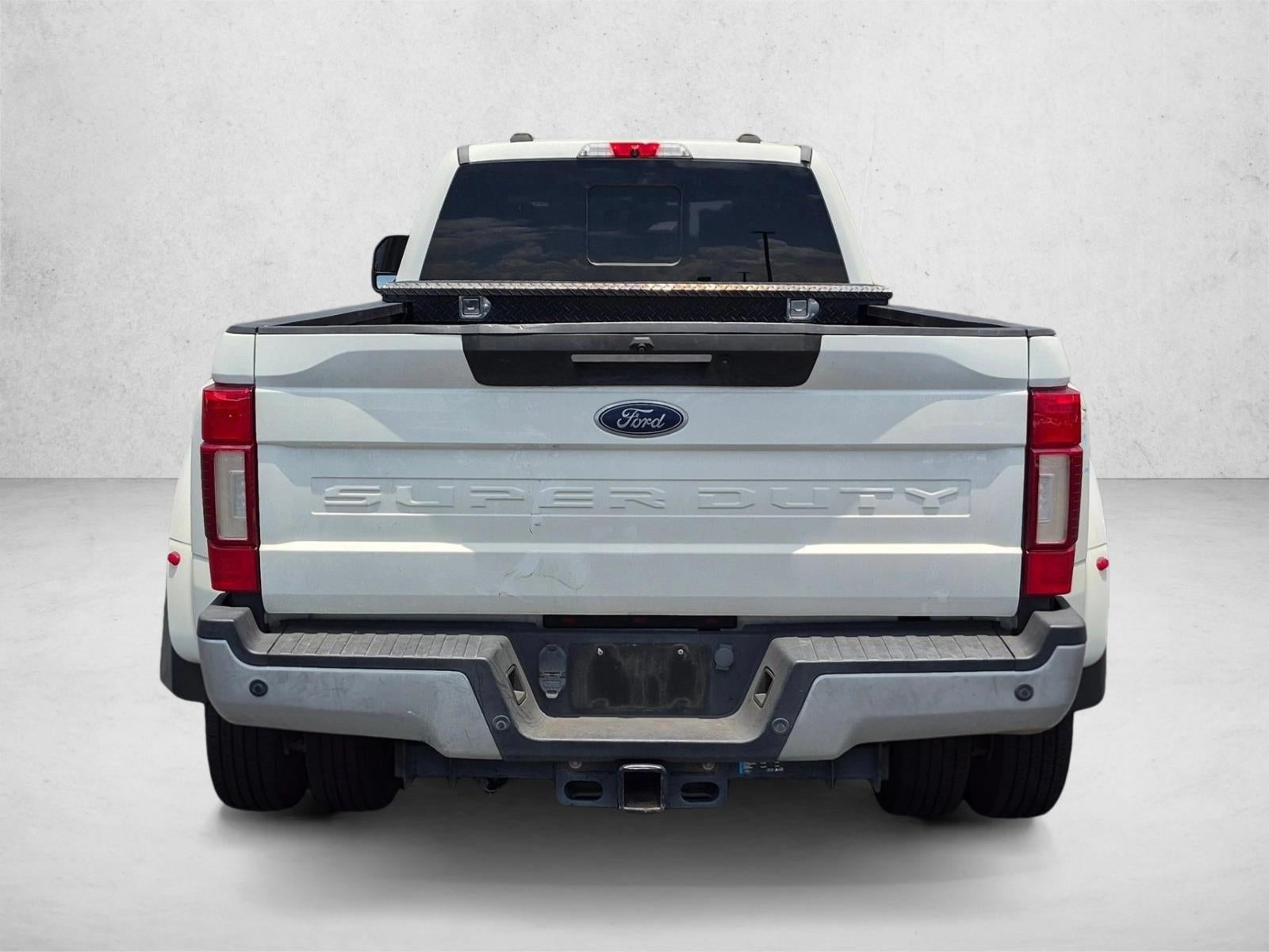 2020 Ford F-450 LARIAT