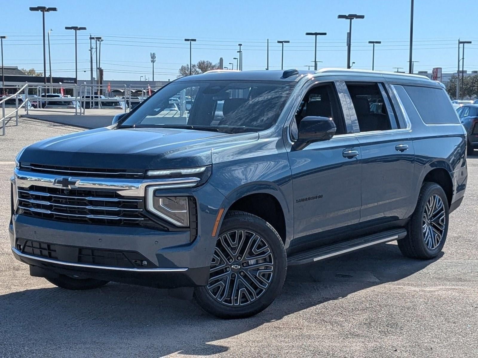 2026 Chevrolet Suburban LT