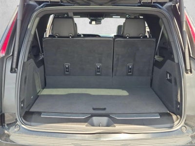 2023 Cadillac Escalade ESV Luxury