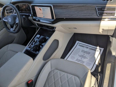 2025 Volkswagen Atlas 2.0T SEL Premium R-Line