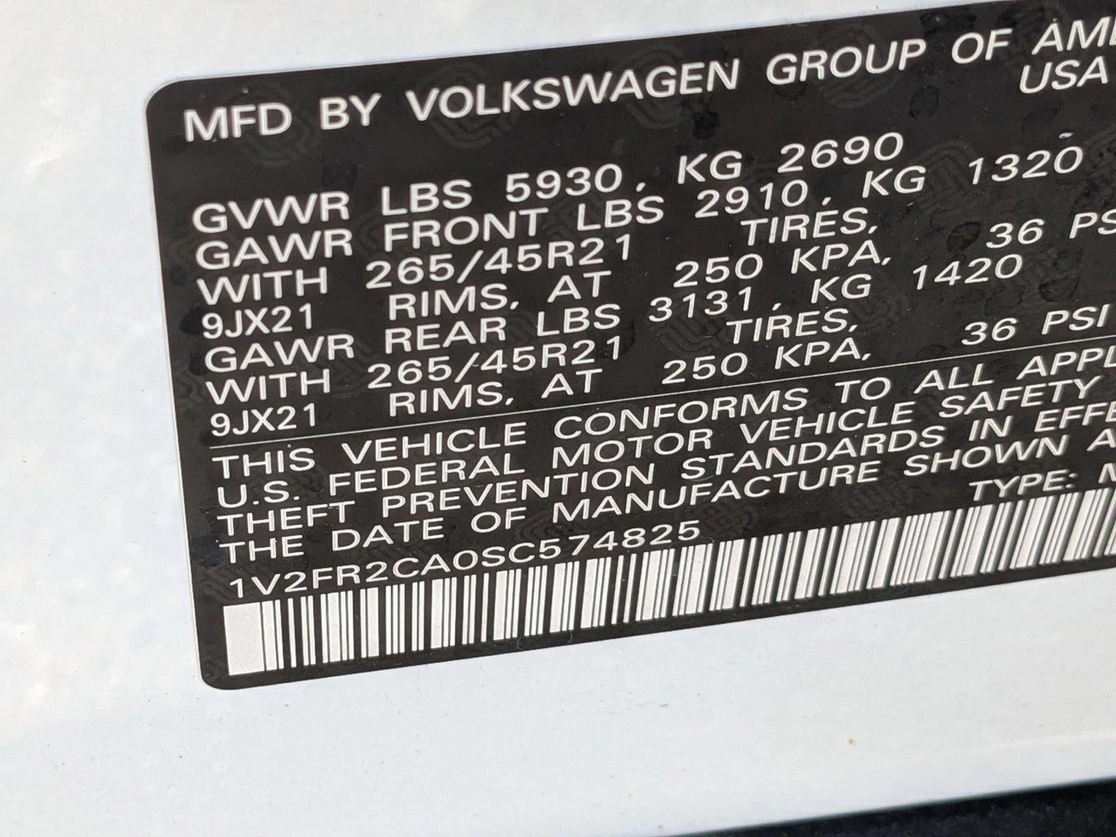 2025 Volkswagen Atlas 2.0T SEL Premium R-Line