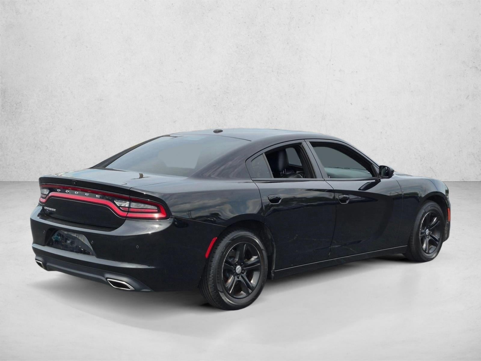 2022 Dodge Charger SXT RWD