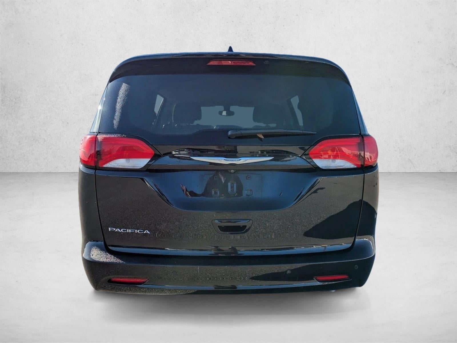 2017 Chrysler Pacifica LX