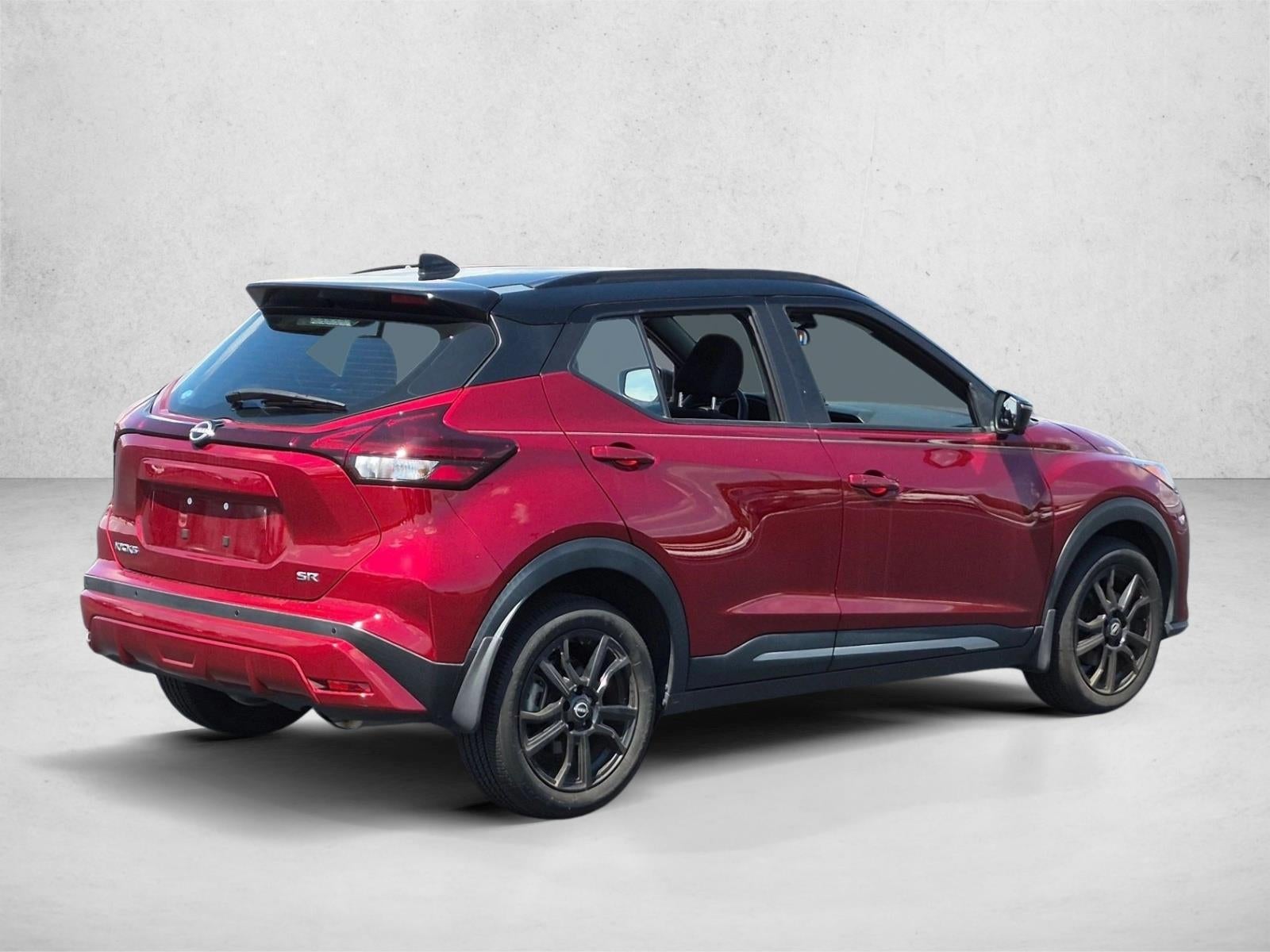 2024 Nissan Kicks SR Xtronic CVT