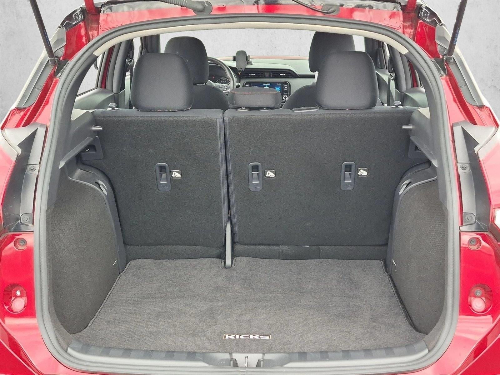 2024 Nissan Kicks SR Xtronic CVT