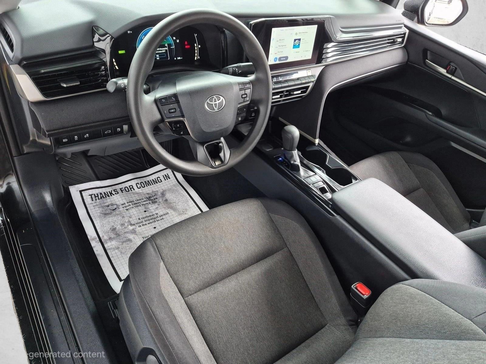 2025 Toyota Camry LE