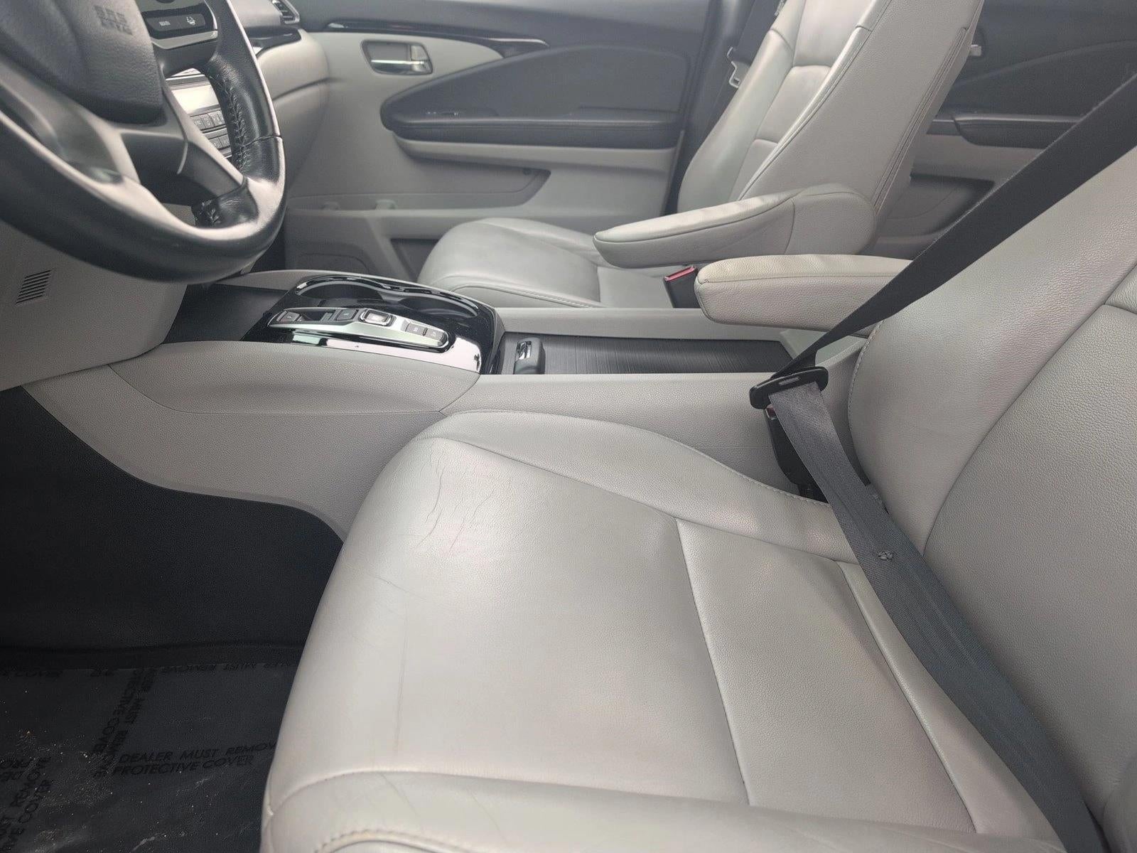 2020 Honda Pilot Touring 8-Passenger