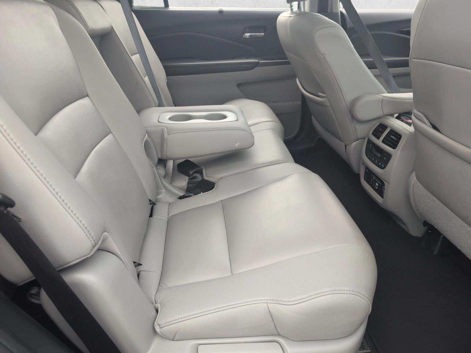2020 Honda Pilot Touring 8-Passenger