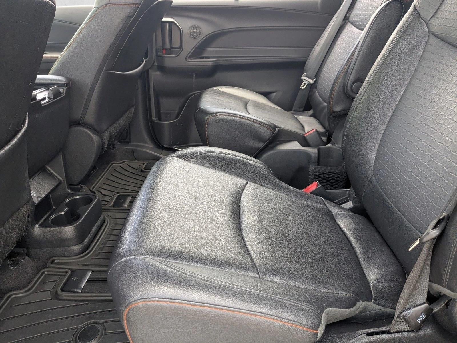 2023 Toyota Sienna XSE