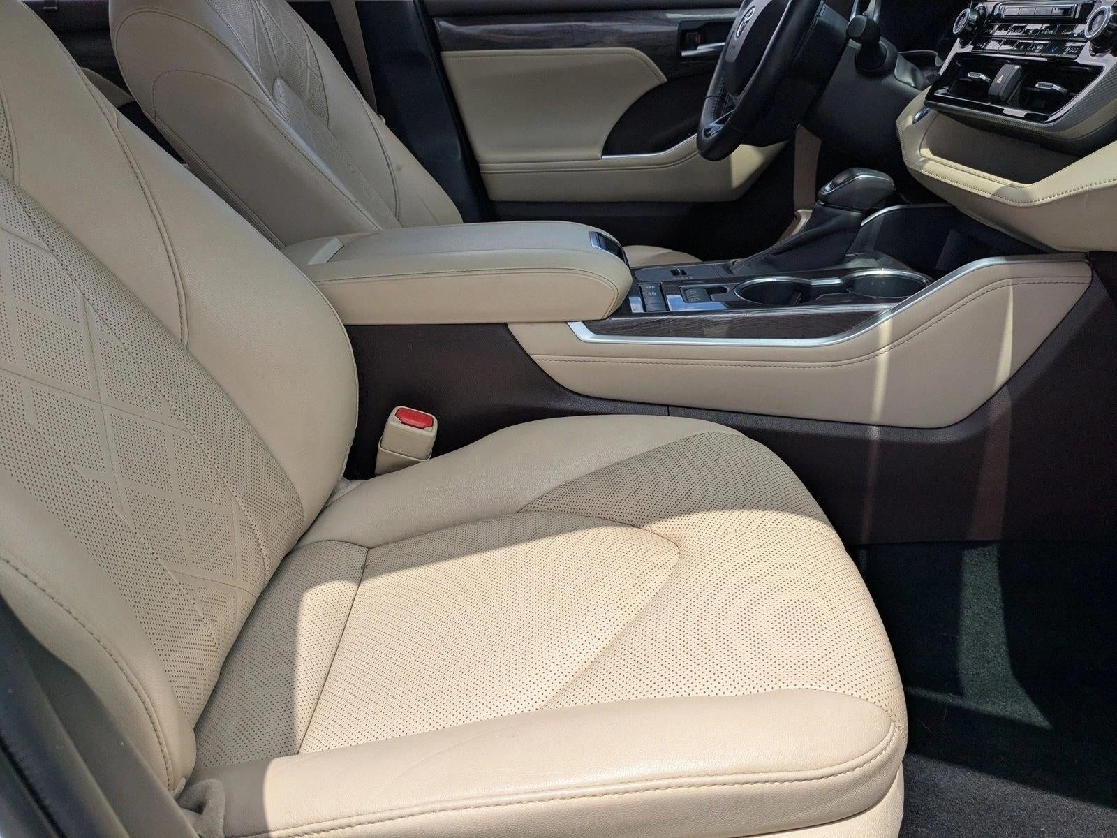 2020 Toyota Highlander Hybrid Platinum