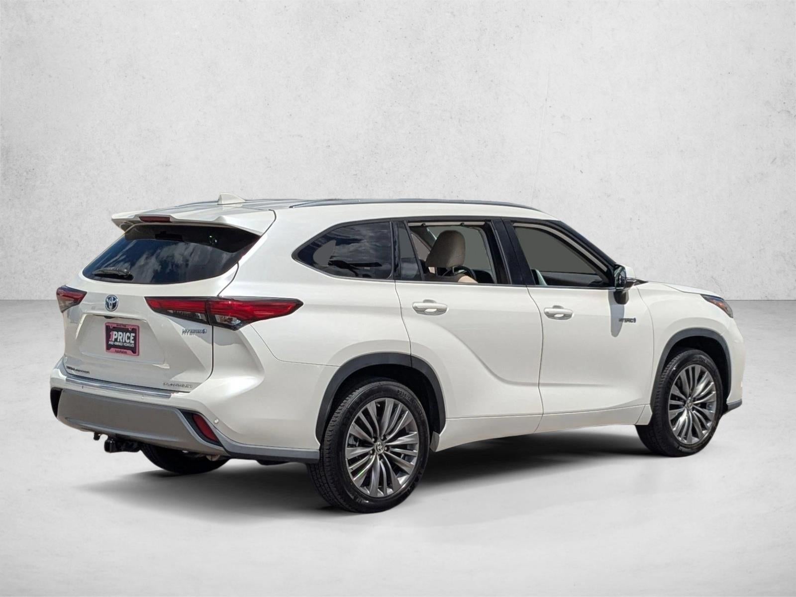 2020 Toyota Highlander Hybrid Platinum