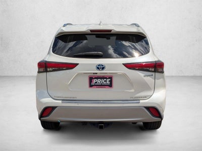 2020 Toyota Highlander Hybrid Platinum