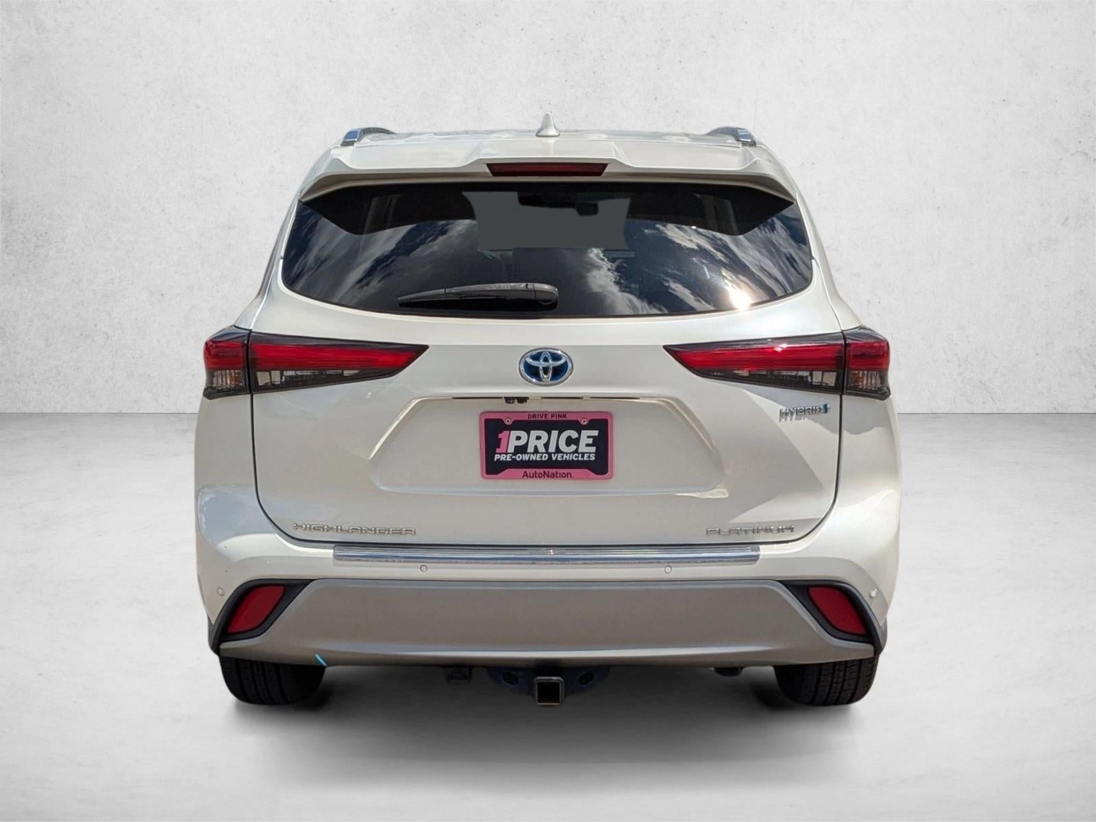 2020 Toyota Highlander Hybrid Platinum