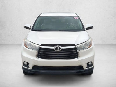2016 Toyota Highlander LE Plus V6