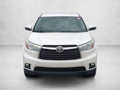 2016 Toyota Highlander LE Plus V6