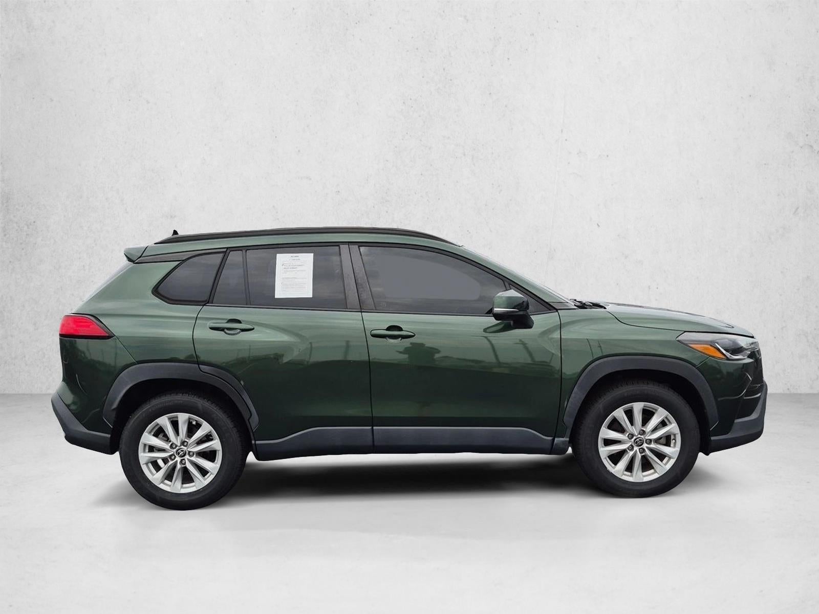 2022 Toyota Corolla Cross LE