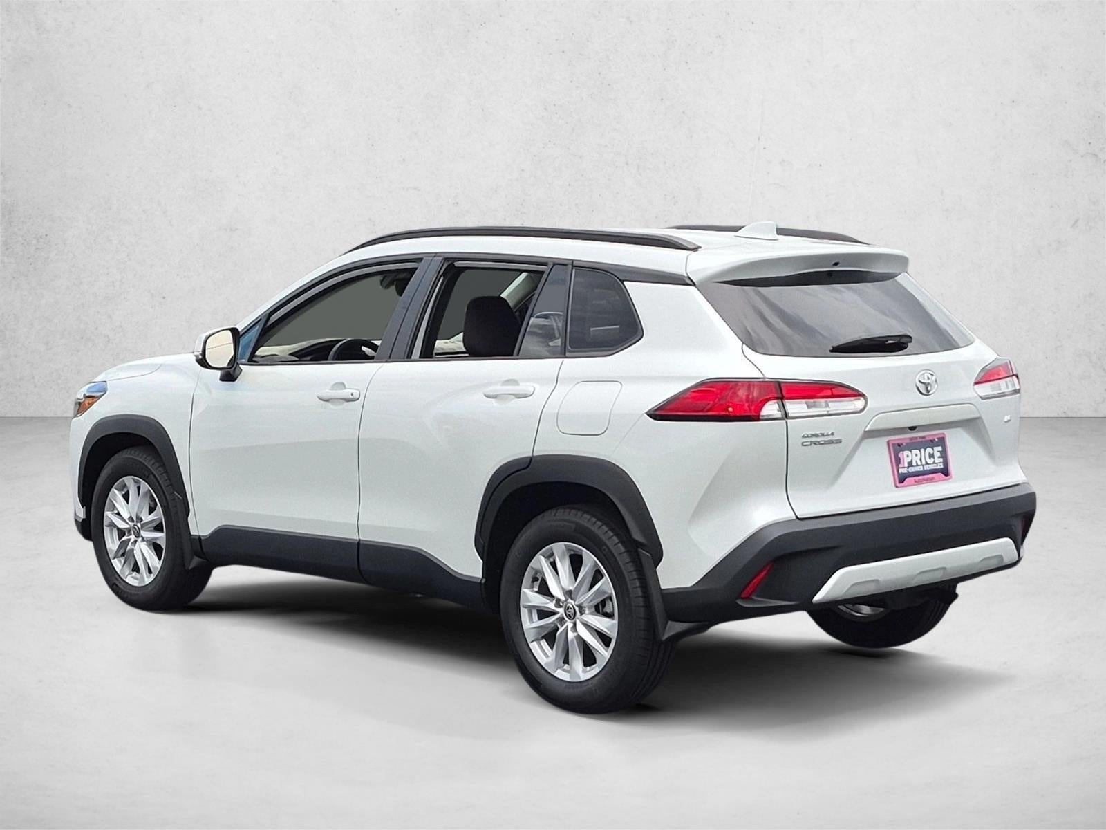 2024 Toyota Corolla Cross LE