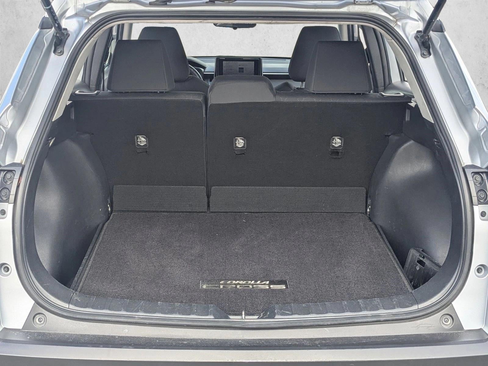 2023 Toyota Corolla Cross LE