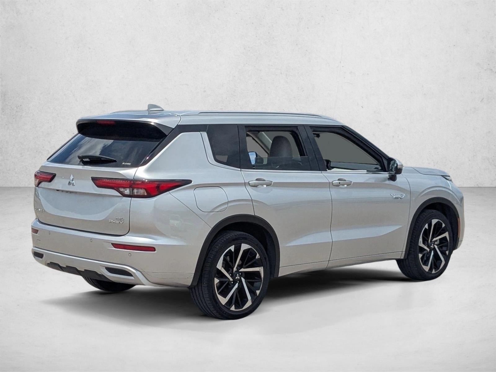 2023 Mitsubishi Outlander PHEV SEL S-AWC