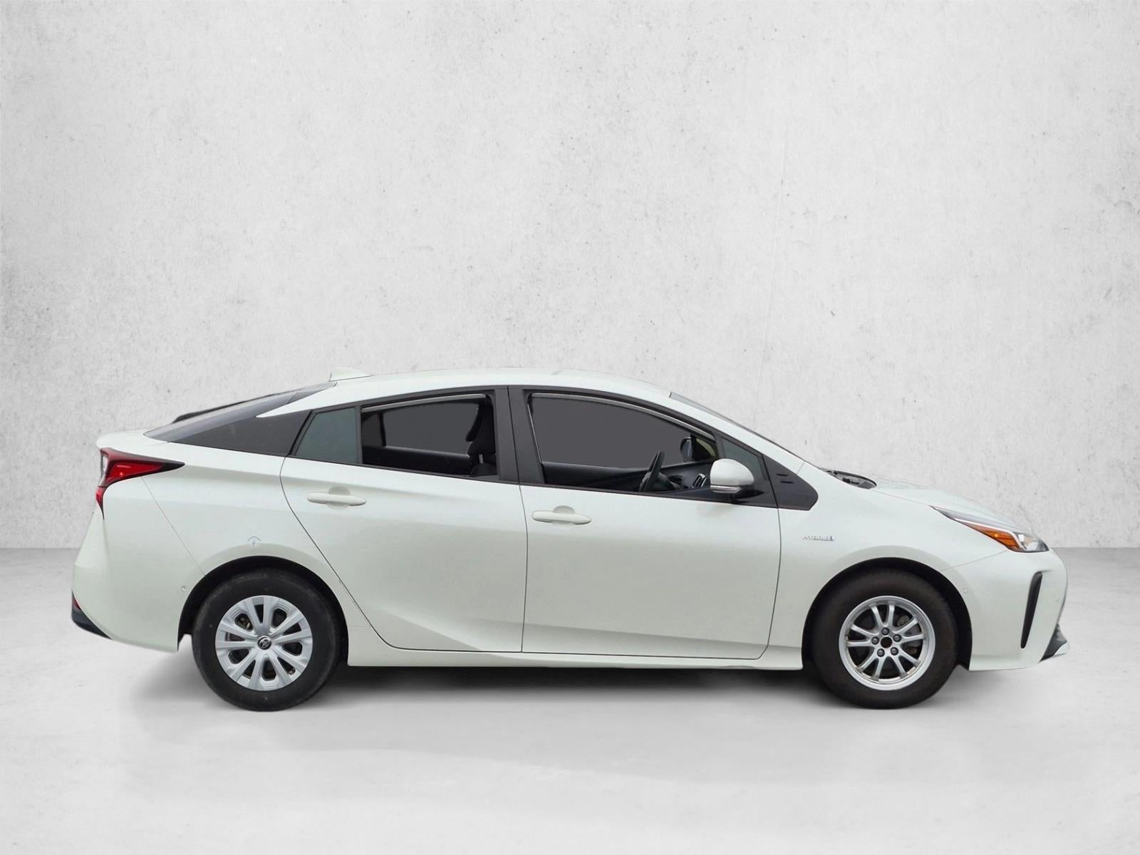 2020 Toyota Prius LE