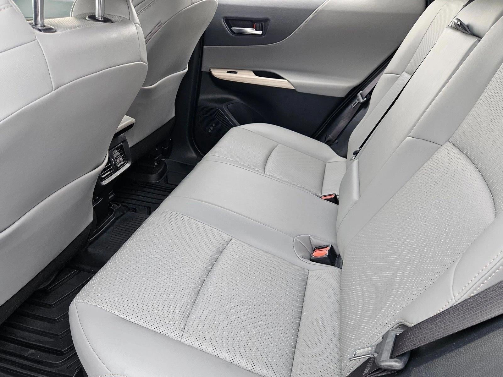 2024 Toyota Venza LE