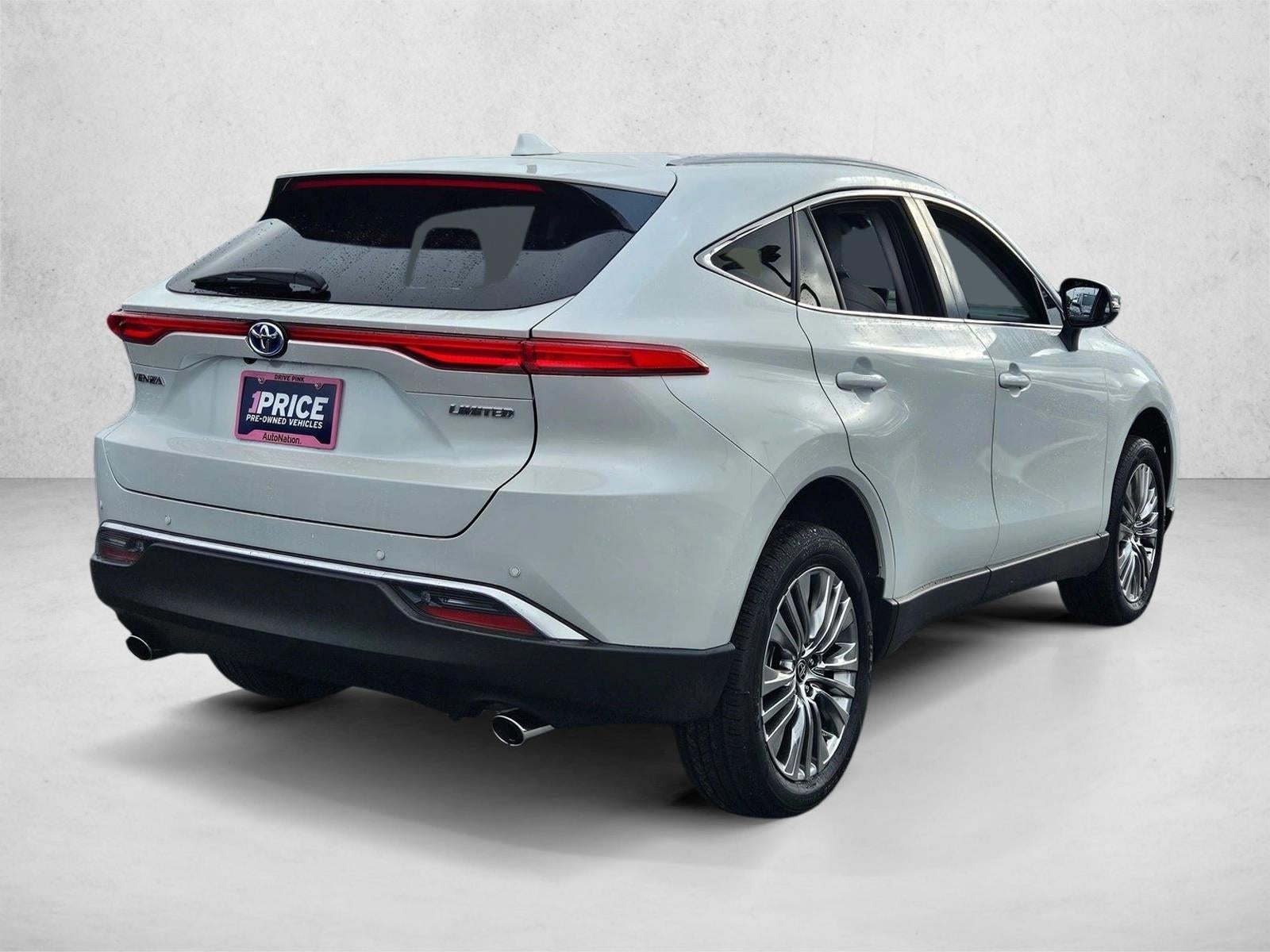 2024 Toyota Venza LE