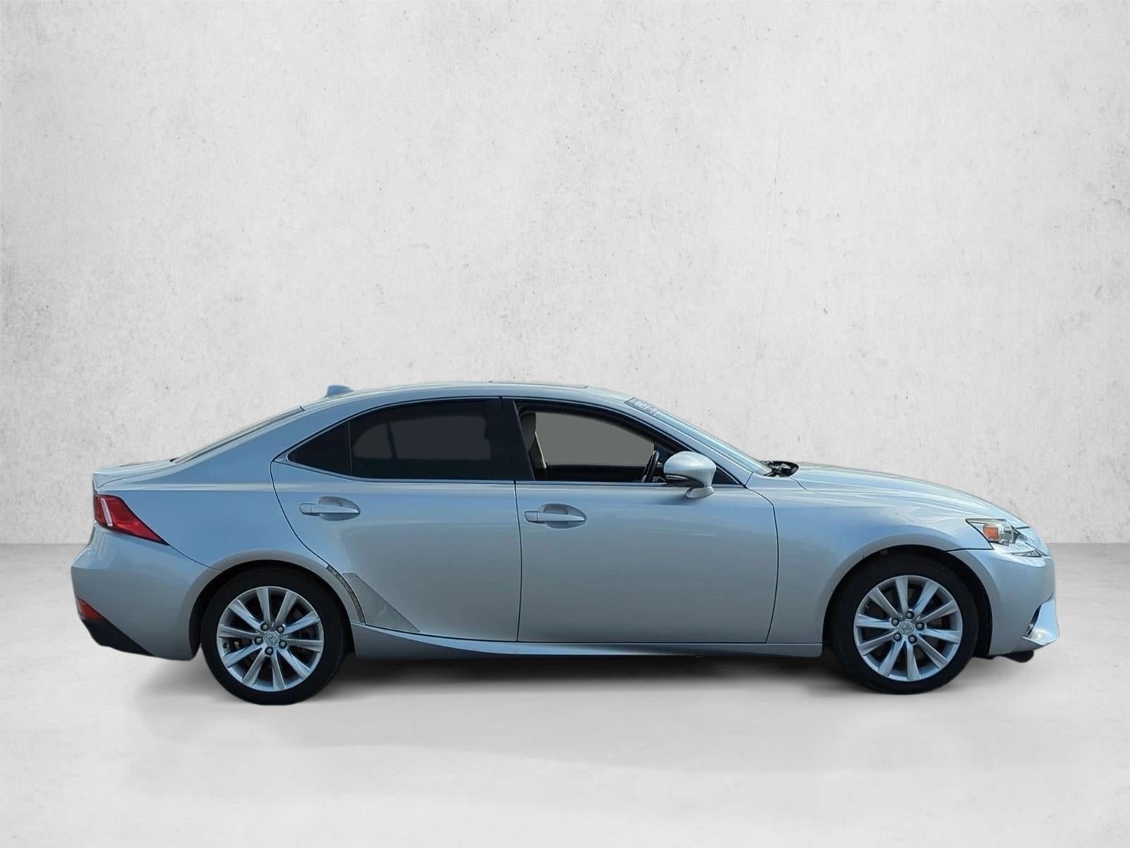 2016 Lexus IS 200t 