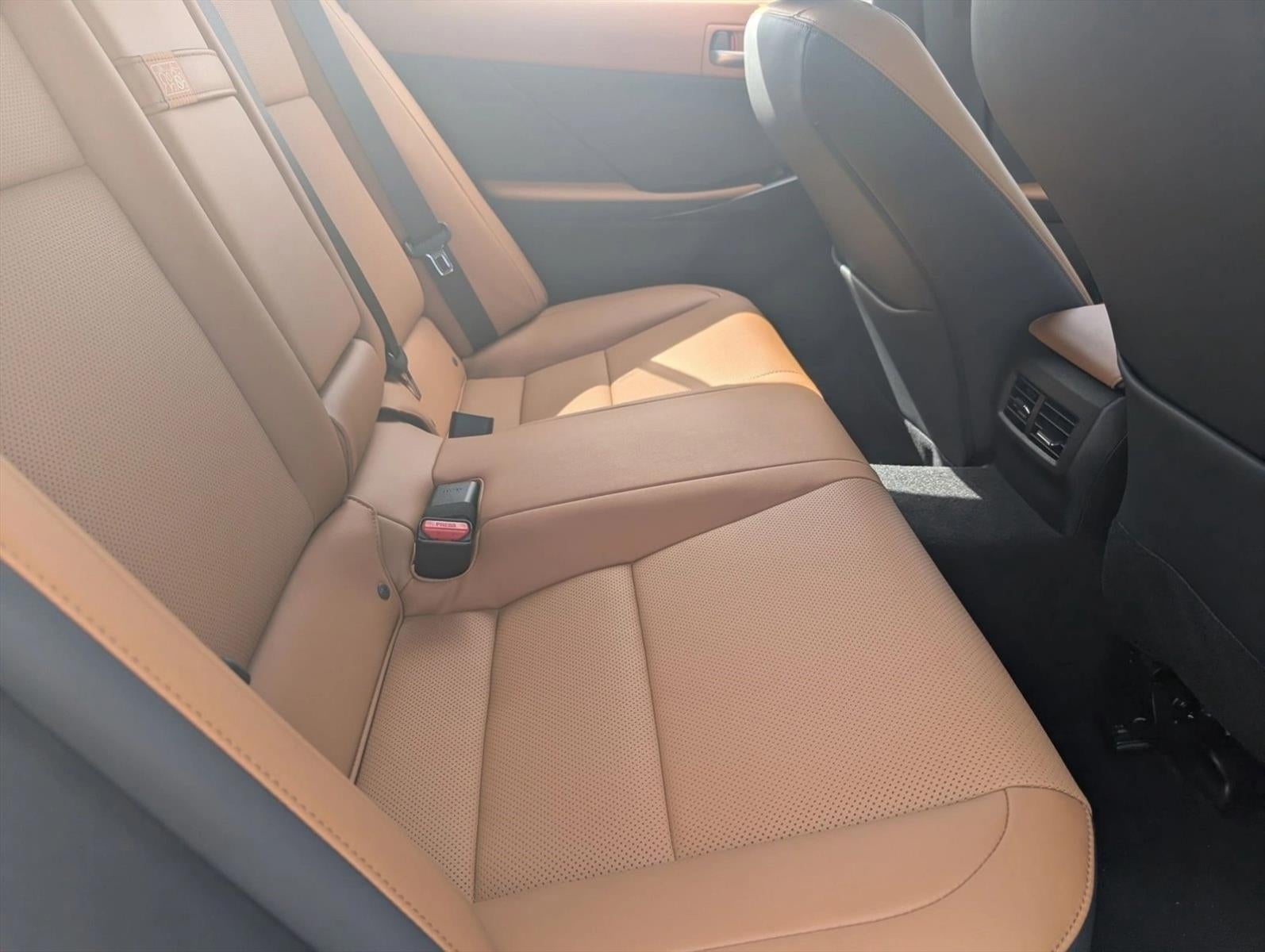 2025 Lexus IS IS 350 F SPORT Design