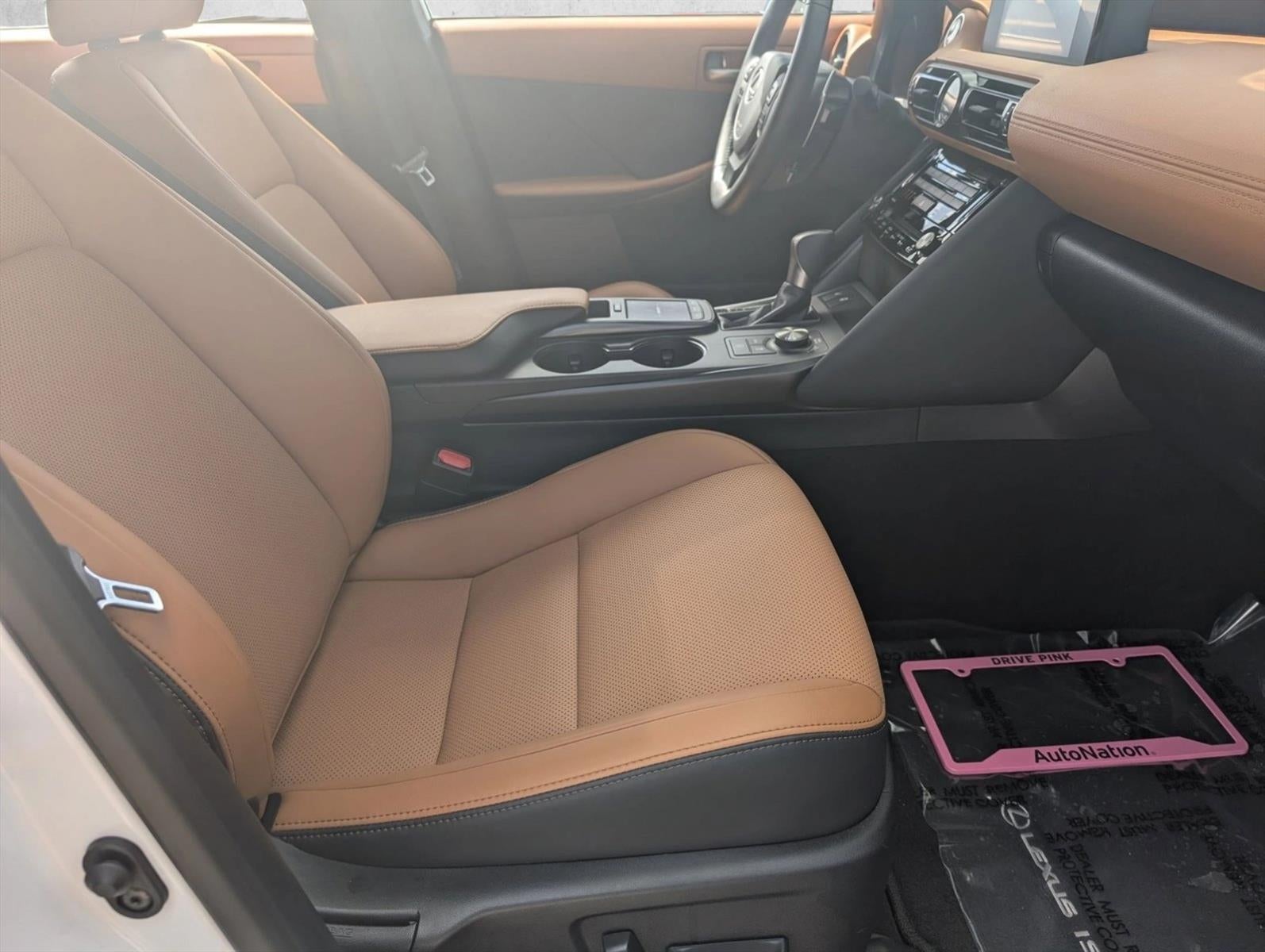 2025 Lexus IS IS 350 F SPORT Design