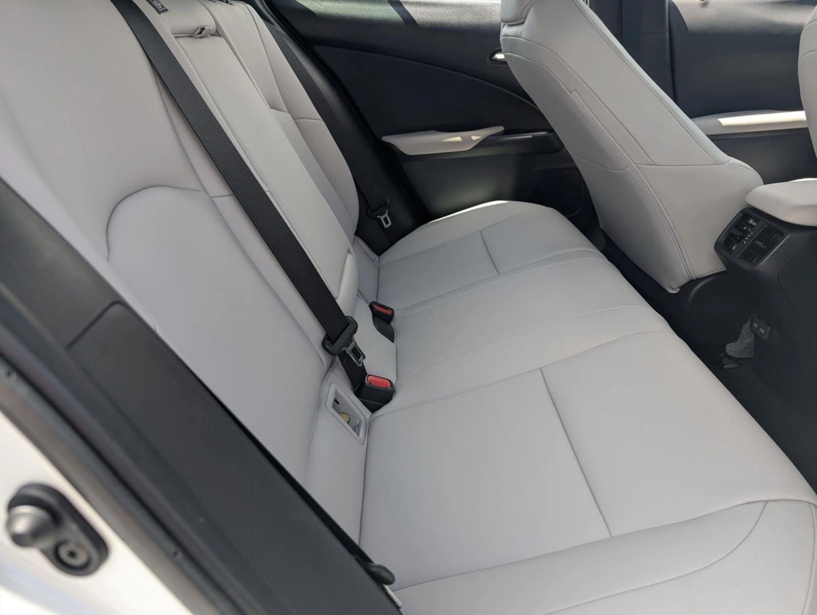 2024 Lexus UX UX 250h Premium