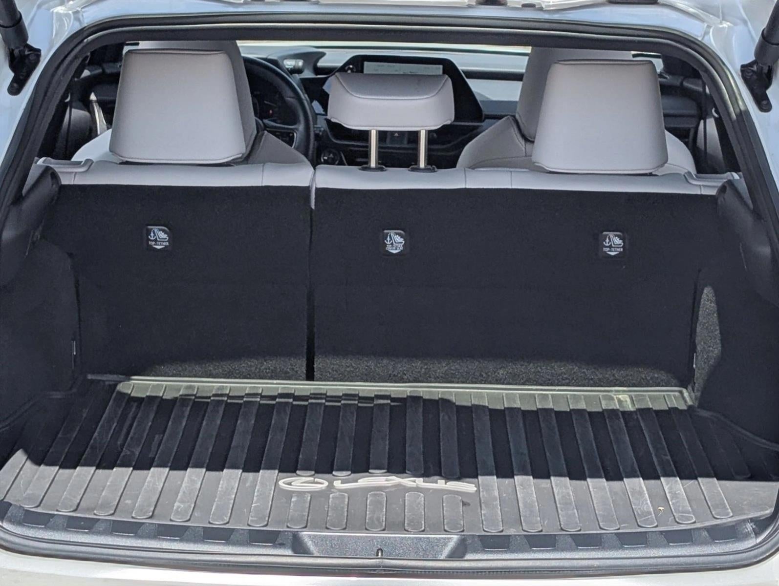 2024 Lexus UX UX 250h Premium