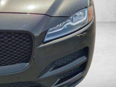 2017 Jaguar F-PACE 35t Prestige