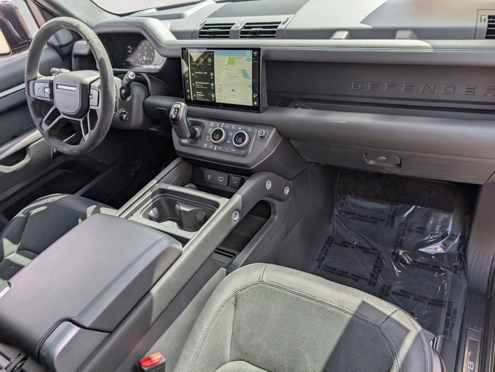 2024 Land Rover Defender 90 P525 V8