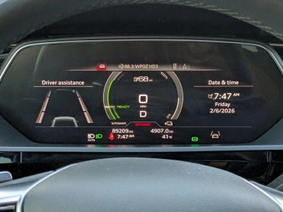 2022 Audi e-tron Premium quattro