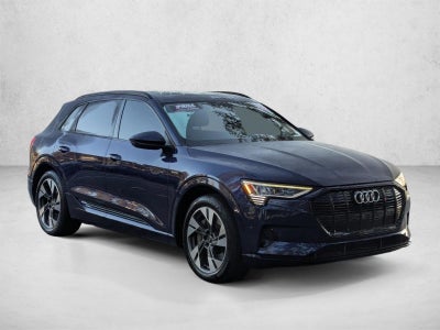 2022 Audi e-tron Premium quattro