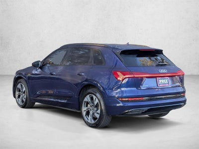 2022 Audi e-tron Premium quattro