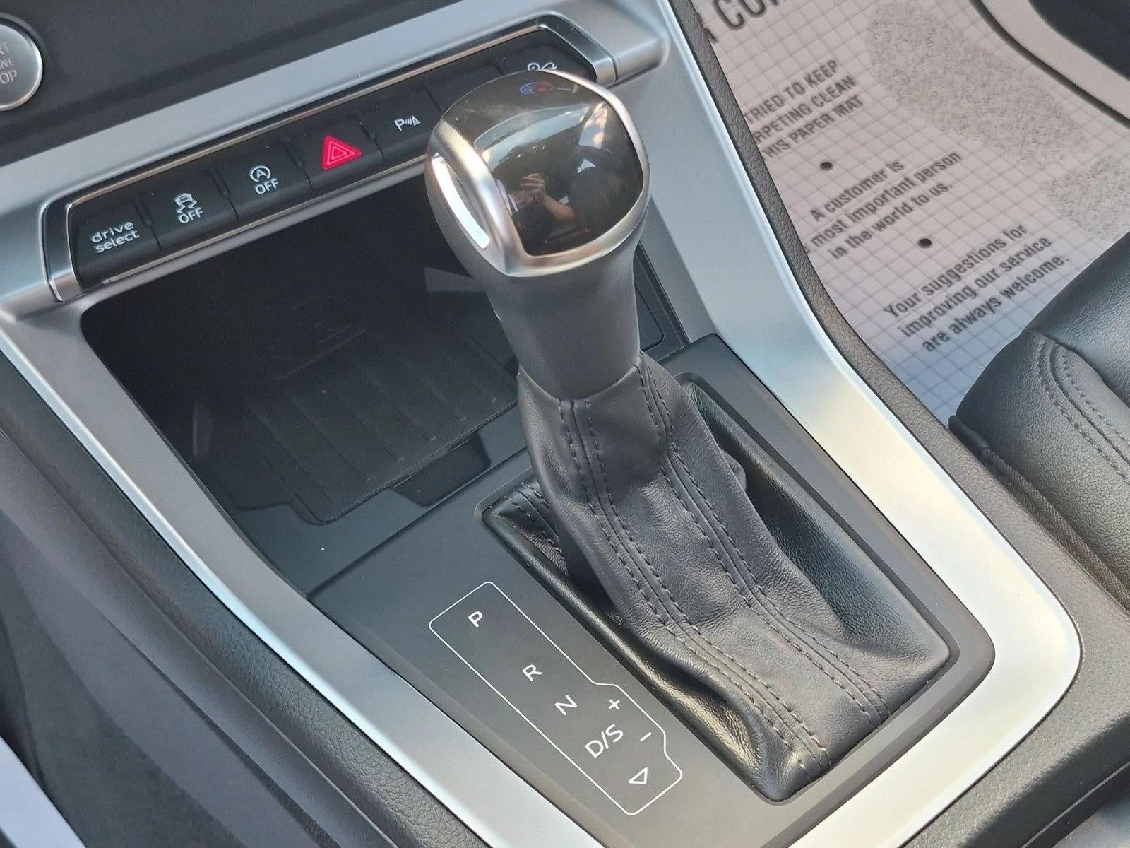2020 Audi Q3 Premium Plus 45 TFSI S line quattro Tiptronic