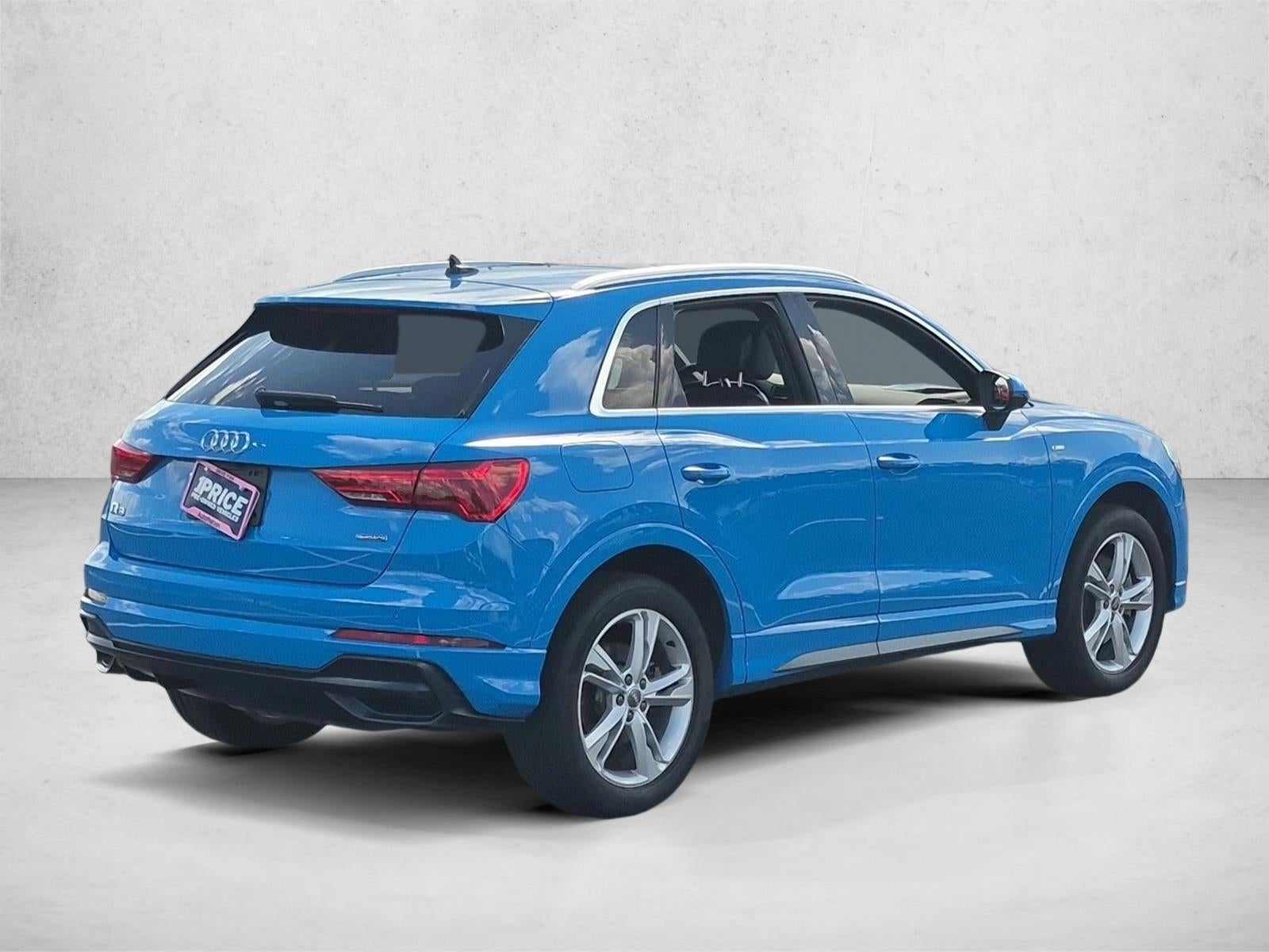 2020 Audi Q3 Premium Plus 45 TFSI S line quattro Tiptronic