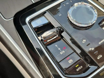 2023 BMW 760 i xDrive