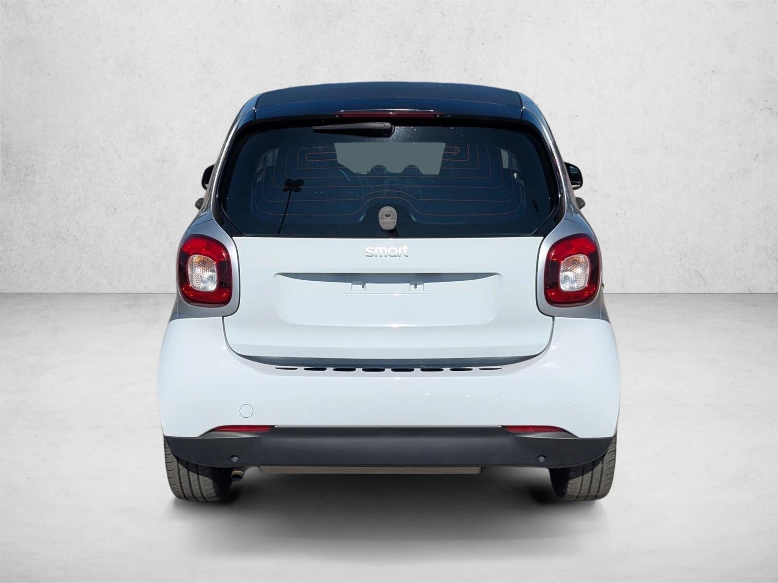 2016 smart fortwo Passion