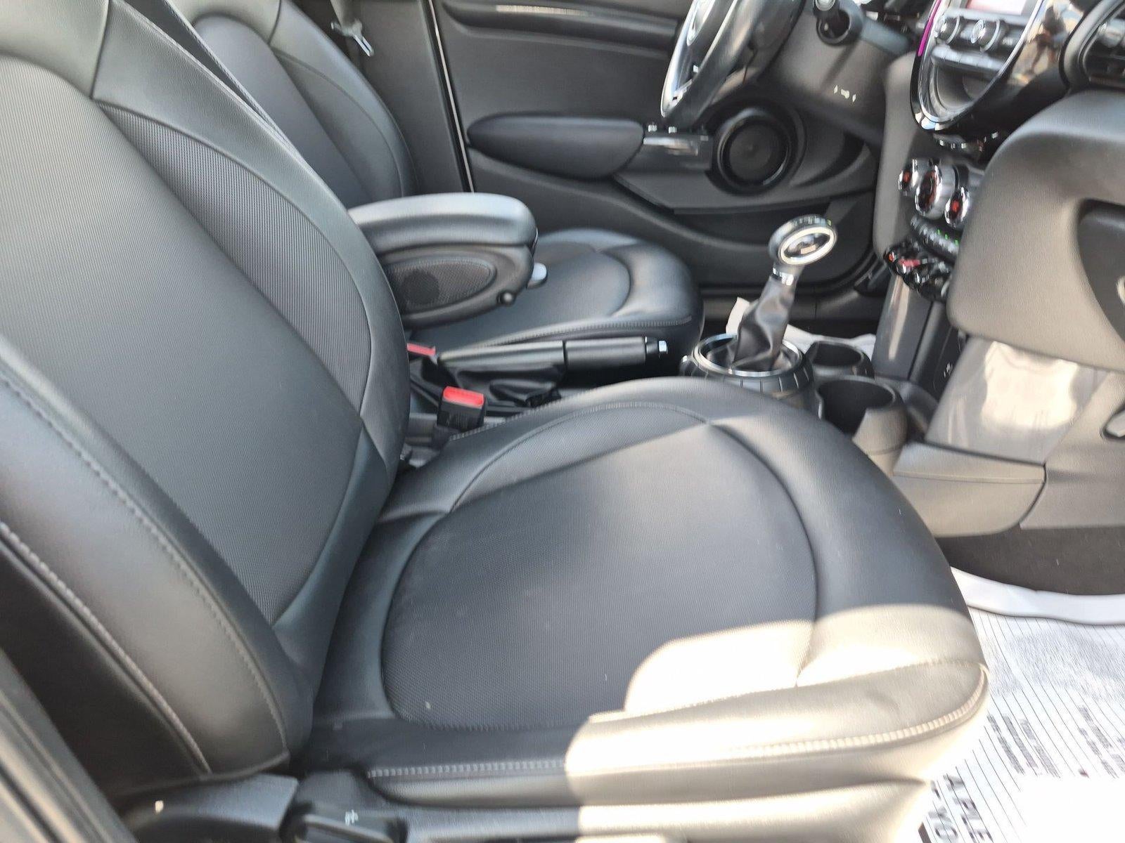 2016 MINI Hardtop Base