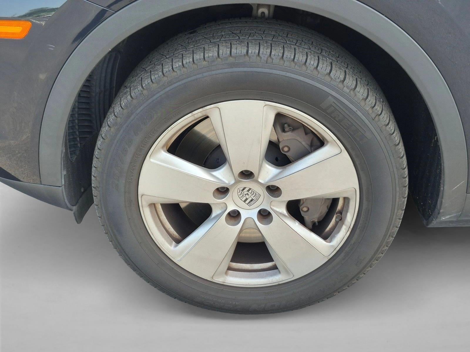 2022 Porsche Cayenne Base