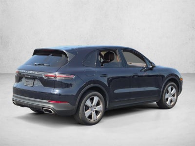 2022 Porsche Cayenne Base