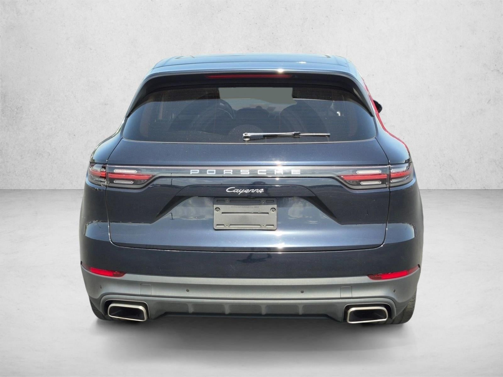 2022 Porsche Cayenne Base