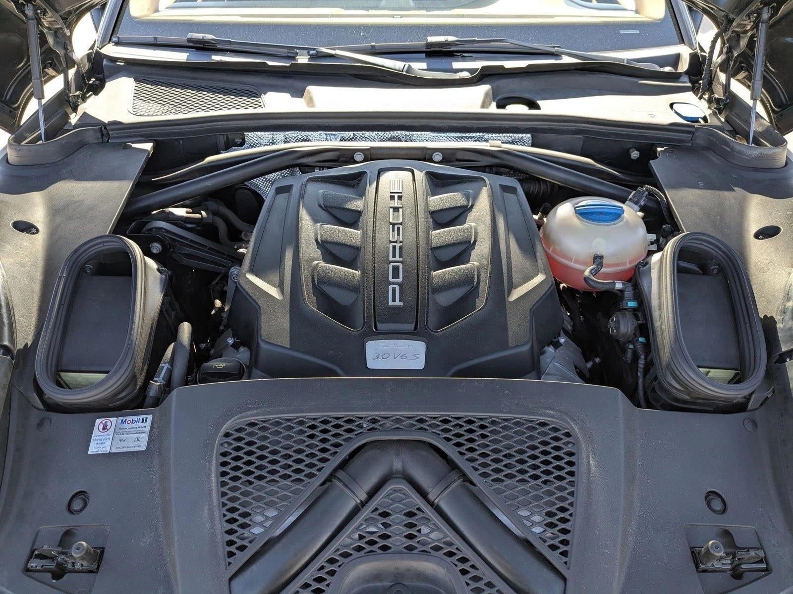 2017 Porsche Macan S