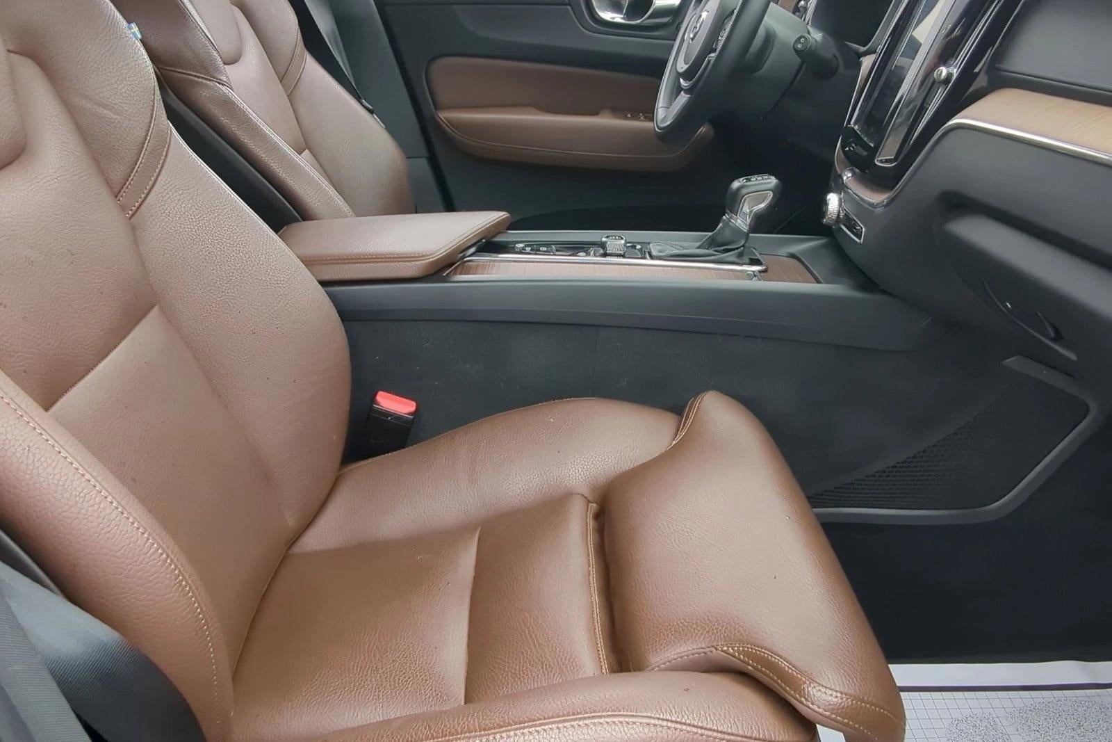 2020 Volvo XC60 T5 Inscription